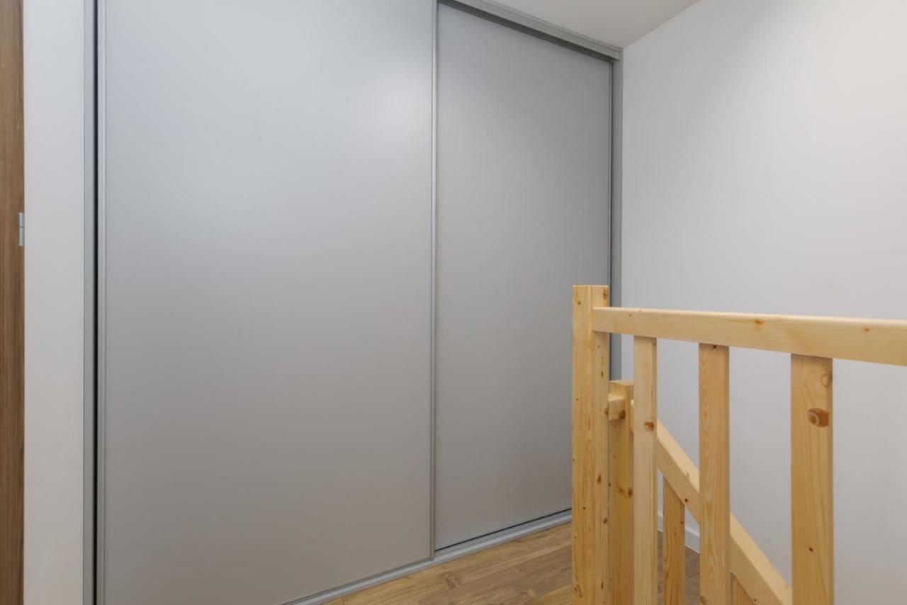 Seaside Escape Pet Friendly By Renters Apartment Mielenko