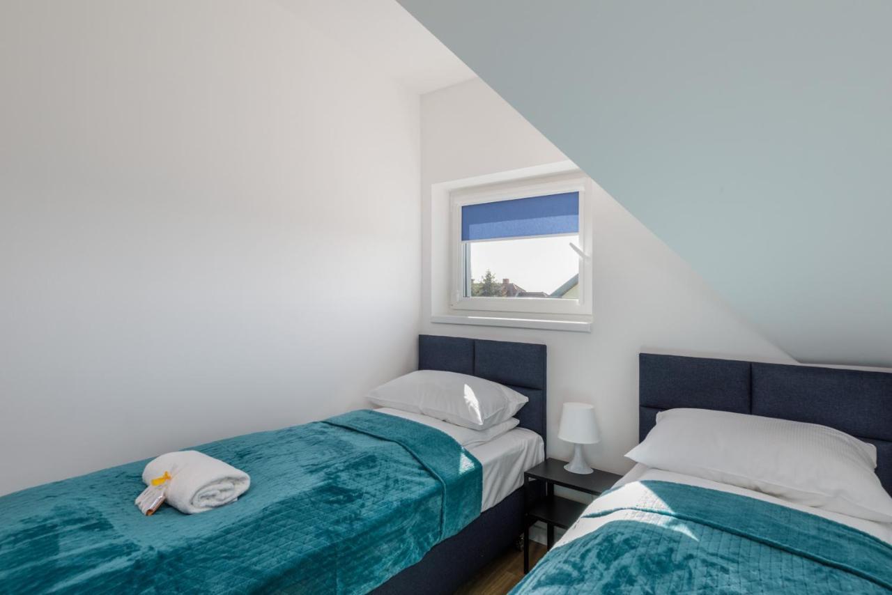 Seaside Escape Pet Friendly By Renters *